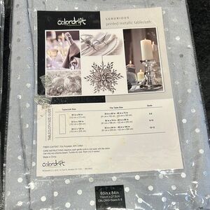 Colordrift Luxurious Tablecloth